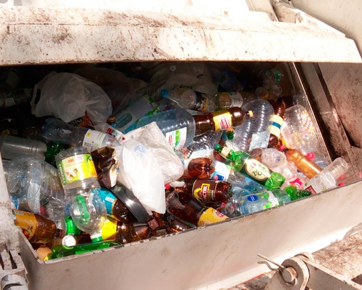 Вывоз-пластикового-мусора1-0626.jpg