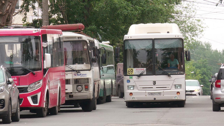 движение-транспорт-автобусы-0628.jpg