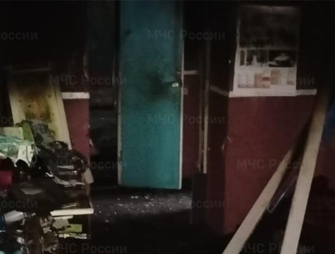Мужчина погиб при пожаре в квартире в Жукове