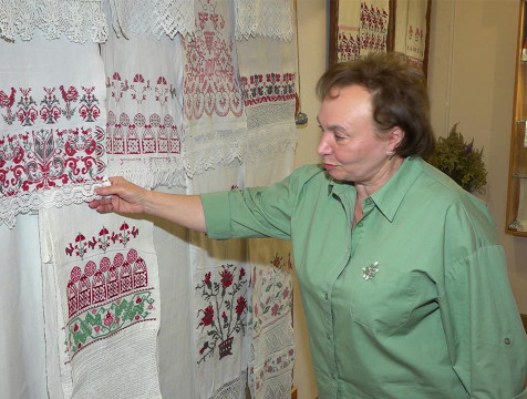Калужскую вышивку семьи Шапиных представили в Доме мастеров