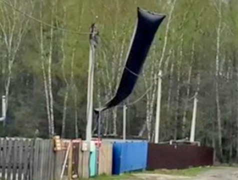 Подозрительный метеозонд упал в Жуковском районе