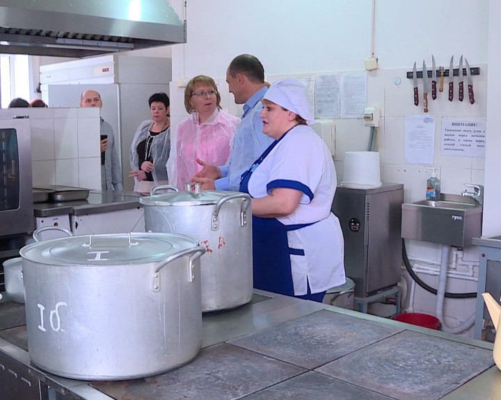 Школьное-питание0927.jpg