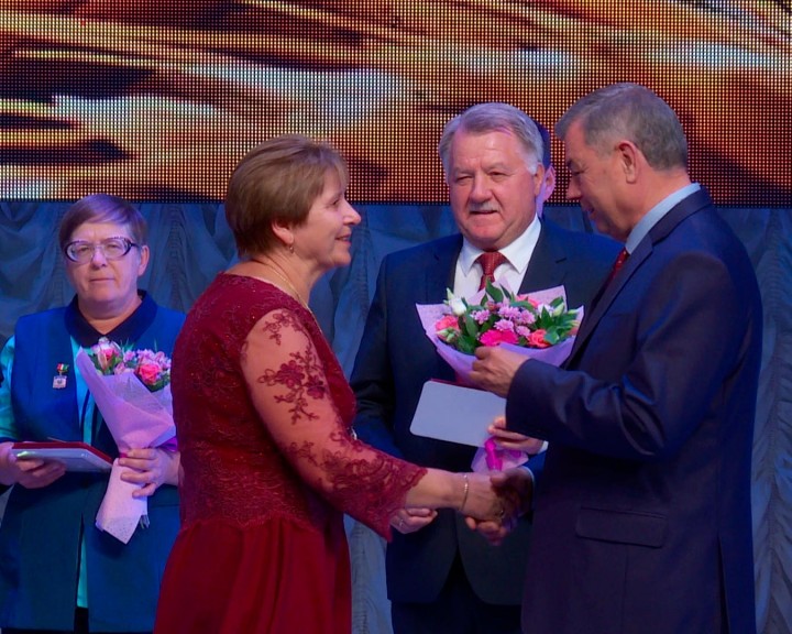 Торжественное-АПК-1005.jpg