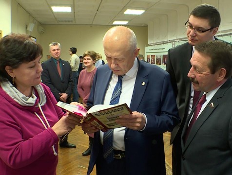 25-летие Законодательного собрания региона начали отмечать в Калуге