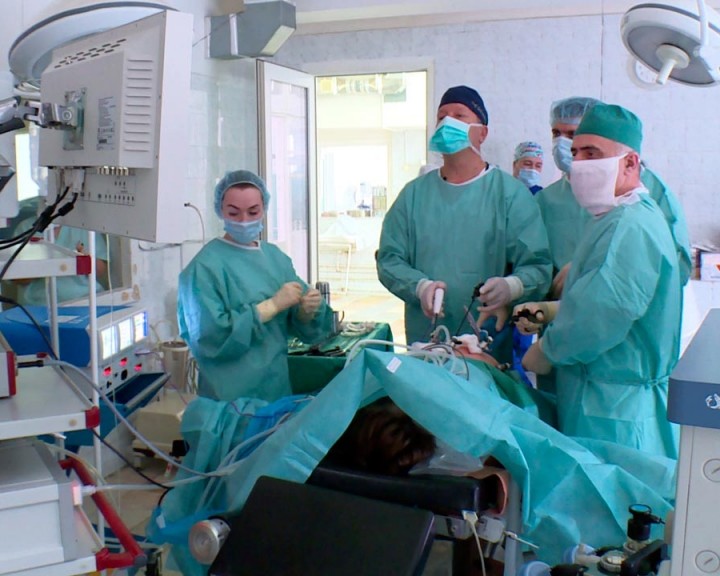 Хирургическая-операция-0412.jpg