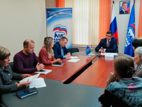 Депутат Госдумы провёл личный прием в Калуге