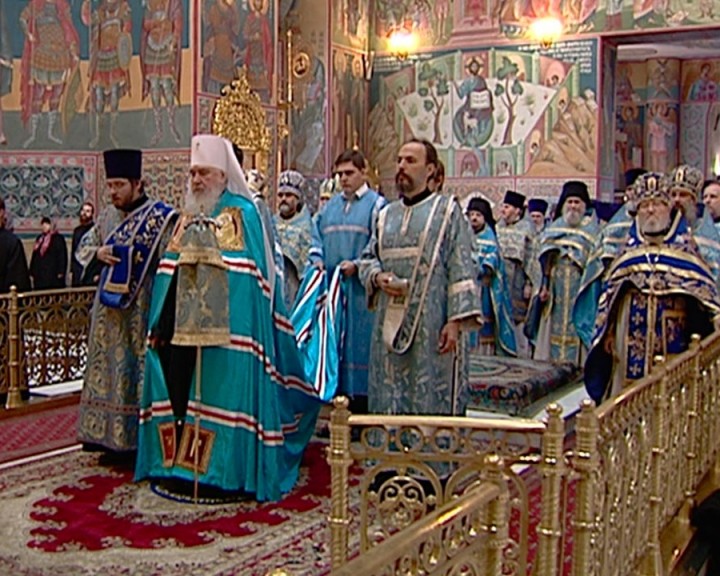 220-епархия-служба-собор.jpg