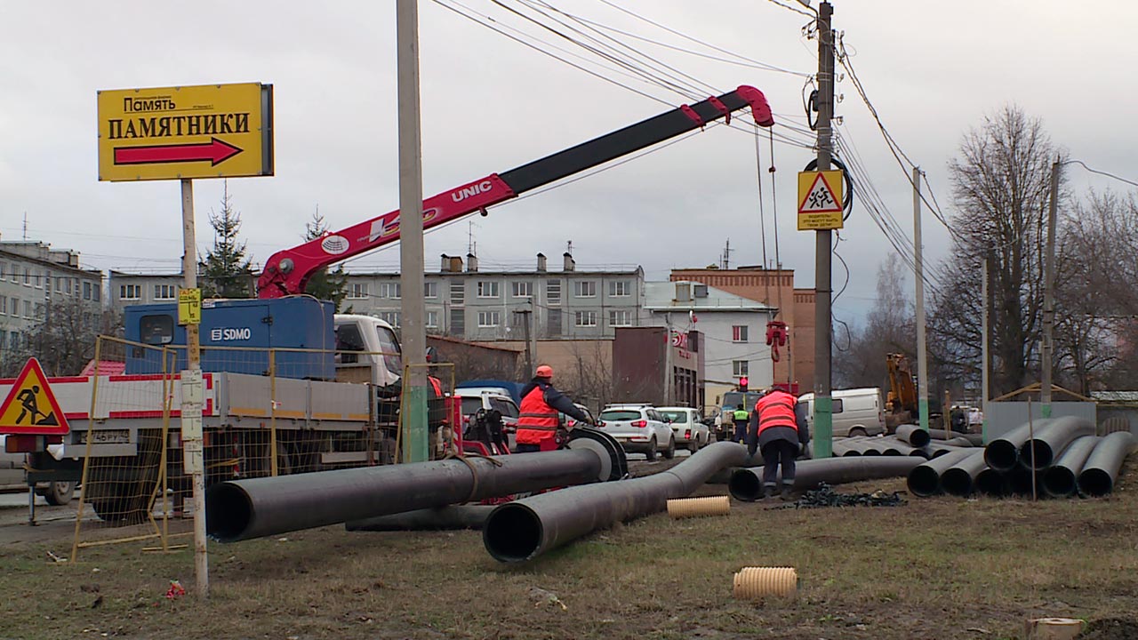 Услуги калуги. Памятник Водоканал Калуга. Турынино 3 старый асфальтовый завод.