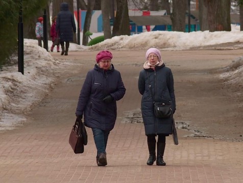 С 1 апреля социальные пенсии россиян проиндексируют на 3,4%