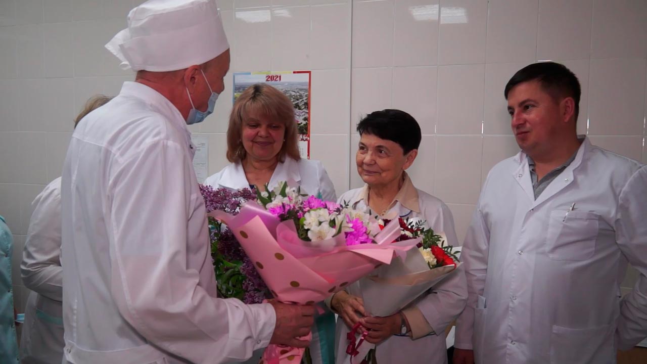 Людиново телефон. Лясоцкая больница Людиново. Людиновская ЦРБ Калужская область. Калужская область, Людиновская больница. Главный врач.