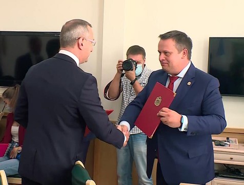 Губернаторы Новгородской и Калужской областей подписали соглашение о сотрудничестве