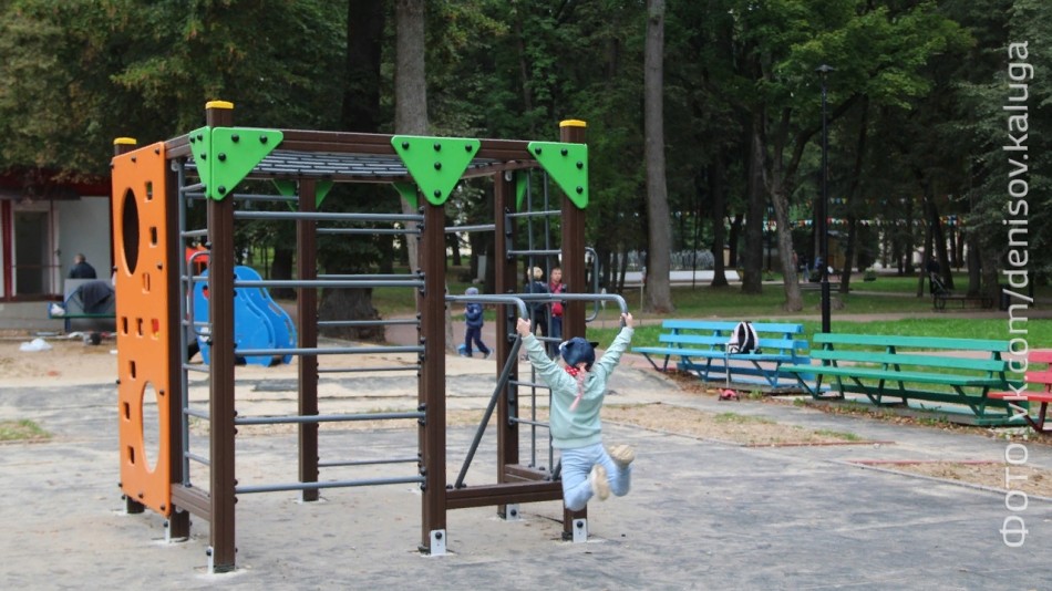 детская-площадка-парк-культуры-0915.jpg