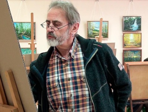 Посетители выставки художников-самоучек в Медыни приняли участие в мастер-классе
