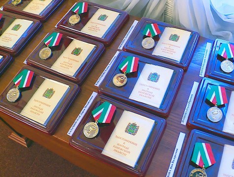 Двое калужских врачей получили медали «За медицинскую доблесть»