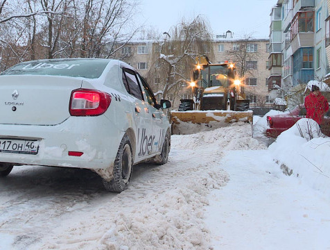 В пятницу от снега расчистят девять улиц Калуги