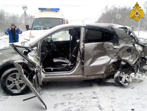 Водитель SsangYong погиб при попытке обгона на трассе Р-132 в Калужской области