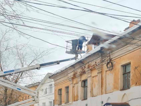 В Калуге обрушилась крыша еще одного жилого дома
