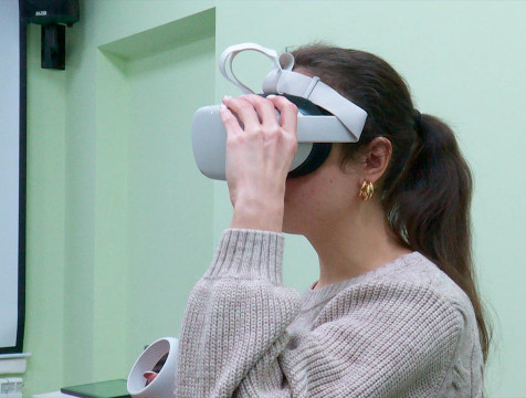 Посетители Калужского музея изобразительных искусств могут побывать в виртуальной реальности