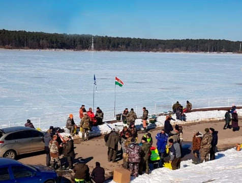 Калужане посоревновались в рыболовном спорте на берегу Яченского водохранилища
