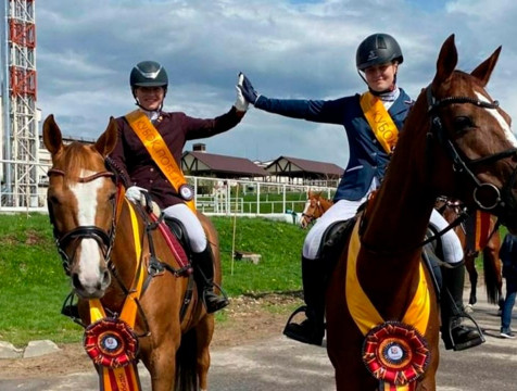 Три награды Всероссийских соревнований по конному троеборью взяли калужане