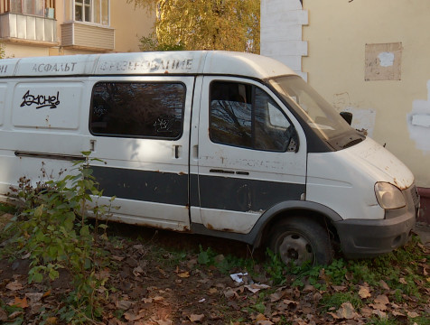 9 брошенных авто стали кандидатами на эвакуацию