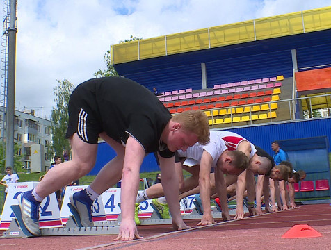 Соревнования по легкой атлетике на кубок региона стартовали в Калуге