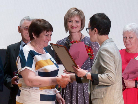 Медицинских работников региона чествовали в Калуге