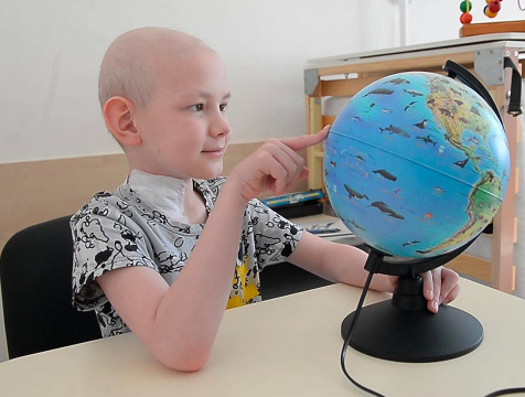 Максиму Аборневу, больному лейкозом, требуется помощь