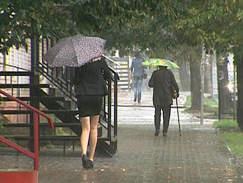 Местами по Калужской области пройдет дождь с грозой