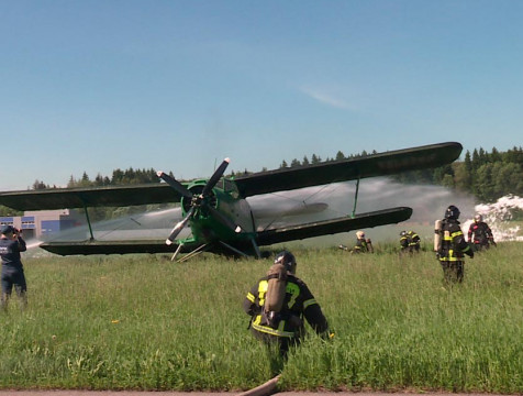 Пассажирский самолет 