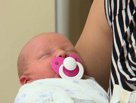 В июне в Калуге родилось 366 малышей, из них восемь двоен