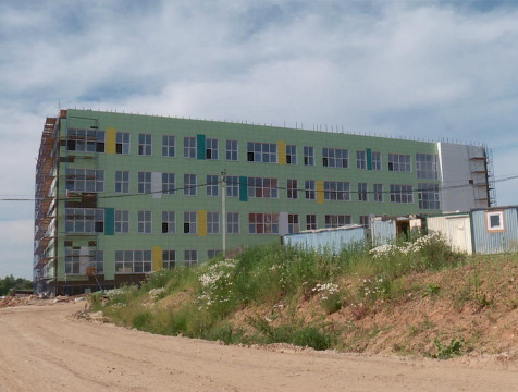 Готовность новой школы в микрорайоне Кубяка составляет более 70%