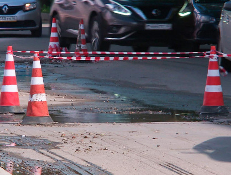 Ремонт дороги на улице Баррикад затянулся из-за отсутствия ливневки