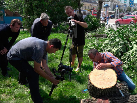 В Калуге сняли моменты борьбы со златкой для программы 