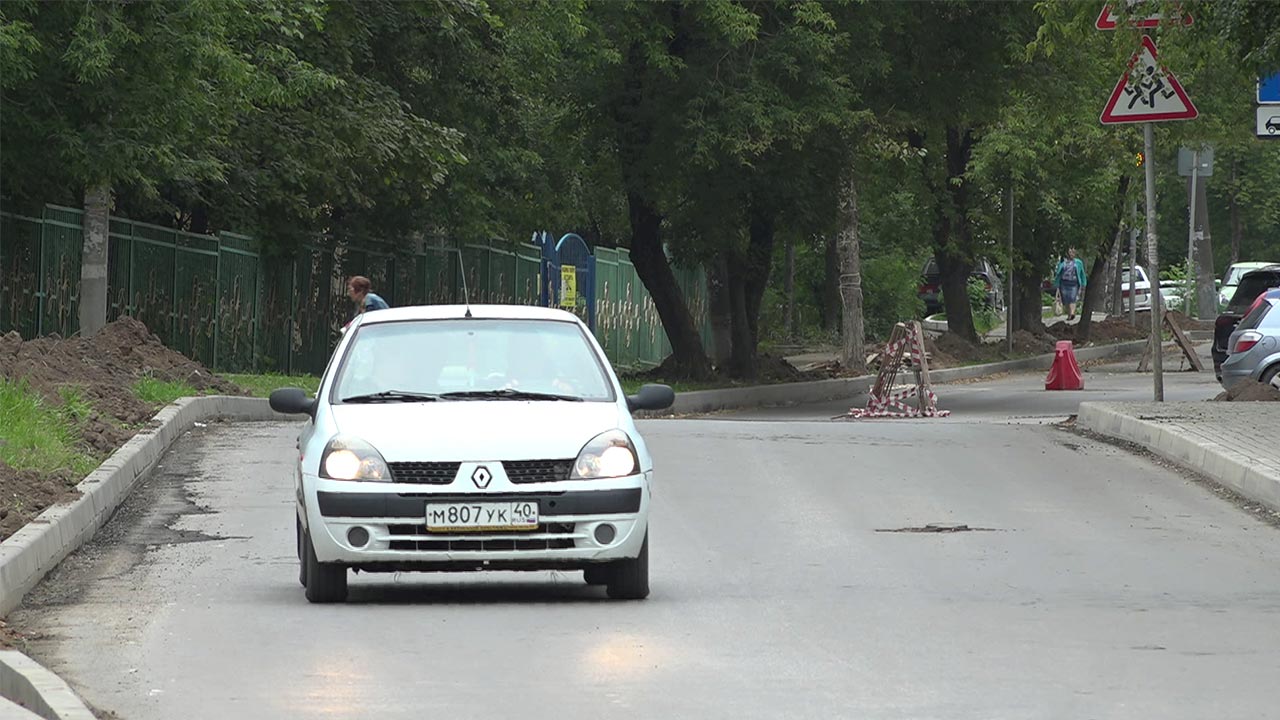 Движение по улице Баррикад в Калуге ограничат из-за ремонта | 09.08.2022 |  Новости Калуги - БезФормата