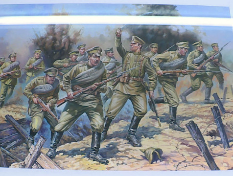 Плакаты Первой Мировой войны представили в калужском музее маршал Жукова