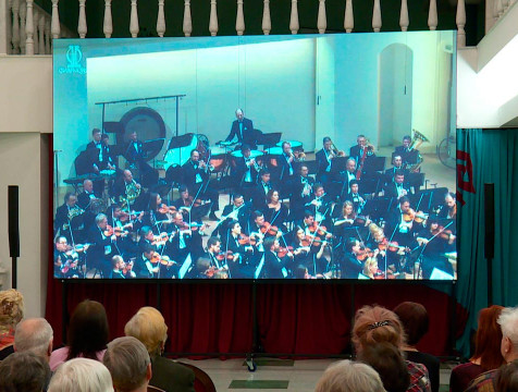 Мещовск и Юхнов получат виртуальные концертные залы в 2023 году