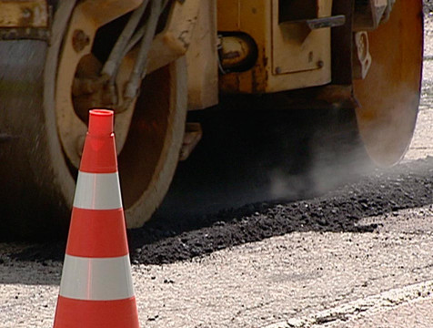 Завершена укладка асфальта от Синих мостов до улицы Радищева в Калуге