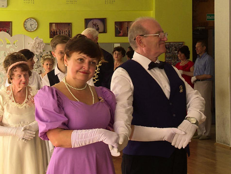 Открытый урок исторических танцев пройдёт 18 сентября в Калуге