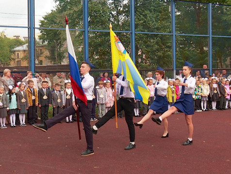 В школах региона прошли торжественные линейки