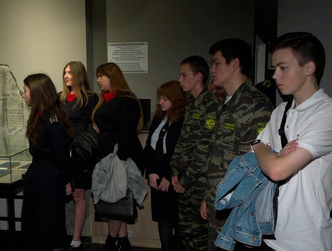 Калужские студенты посетили военно-исторический центр 