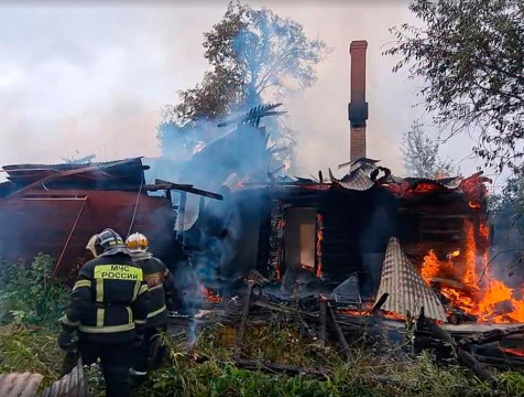Пожар в Кабицино спровоцировал пробки на дороге
