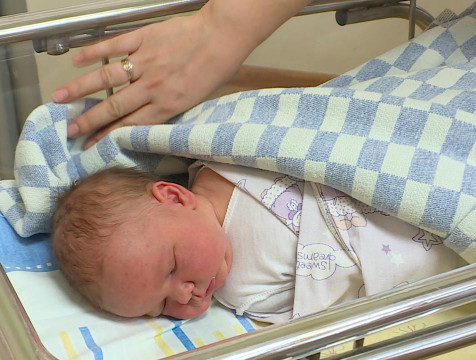 85 младенцев родились в Калуге за неделю