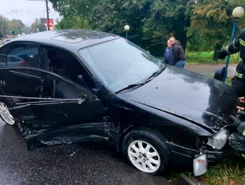 В аварии на Грабцевском шоссе в Калуге пострадал человек