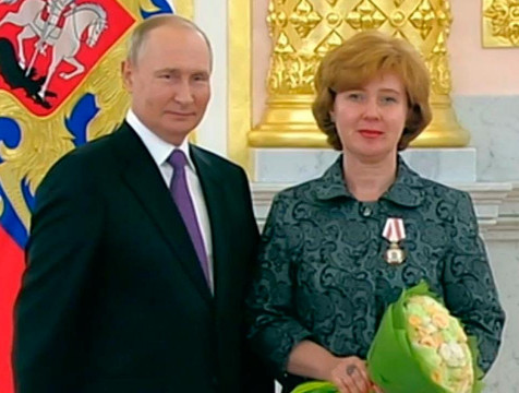 Руководителя калужского Роспотребнадзора наградили орденом Пирогова