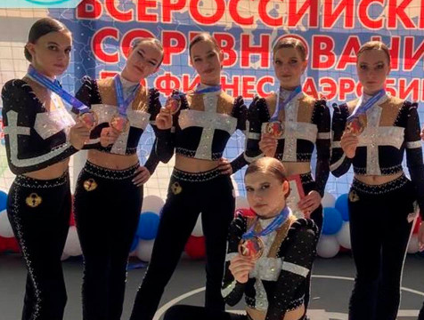 7 наград привезли калужские команды с соревнований по фитнес-аэробике