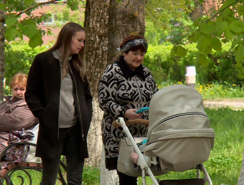 Более 19 тысяч семей получили выплаты на детей в Калужской области