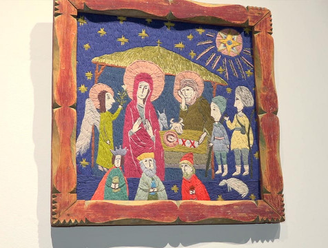 Вышитые цветной гладью картины на библейские сюжеты представили в калужском ИКЦ