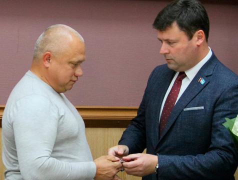 Посмертные награды калужан, погибших в ходе СВО, передали родным