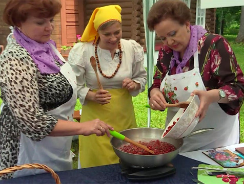 Рецептом тургеневского варенья поделились участники фестиваля 